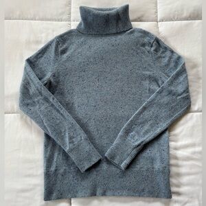 100% Cashmere Lands' End Heathered Baby Blue Turtleneck Sweater